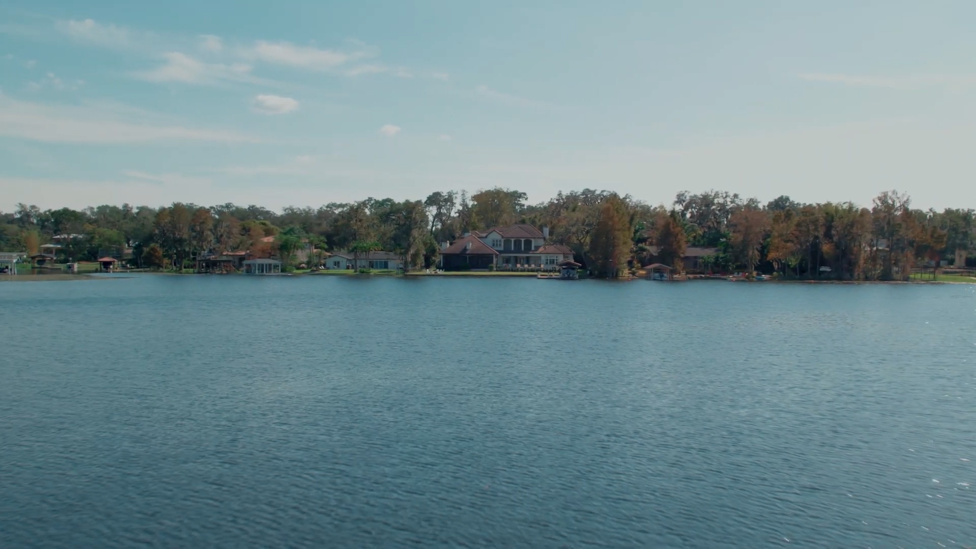 Luxury lakefront homes in Central Florida